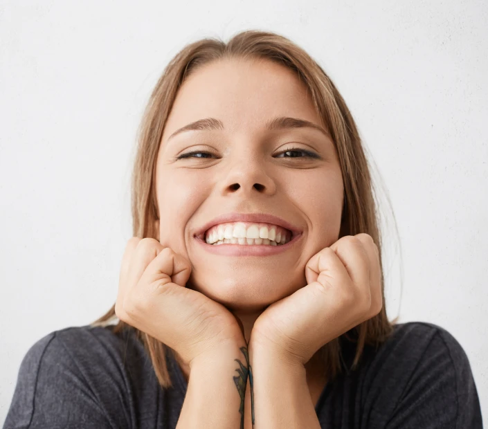 Blanchiment dentaire au cabinet dentaire Mirabeau à Paris 16